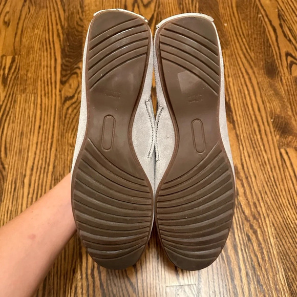NWOT Grey Suede Loafers Sz. 10.5 - Picture 4 of 5